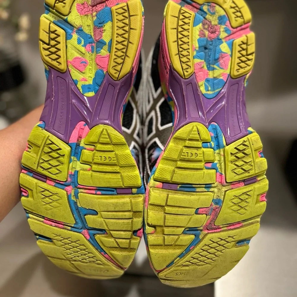 Asics women's Black Multicolor Gel-Noosa Tri 8 Sneakers - Picture 8 of 8